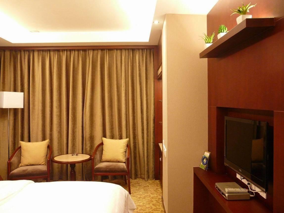 Golden City Hotel Фошань Экстерьер фото