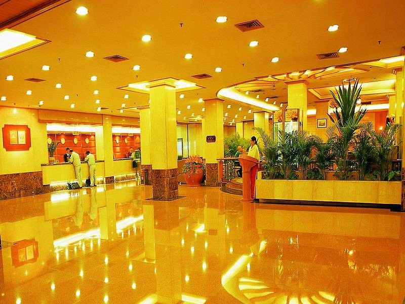 Golden City Hotel Фошань Экстерьер фото